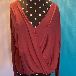 ALTAR’D STATE, Medium long sleeve top